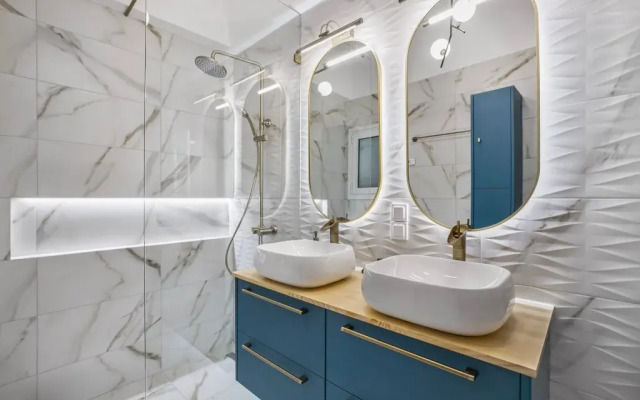 Elaia Luxury Selections