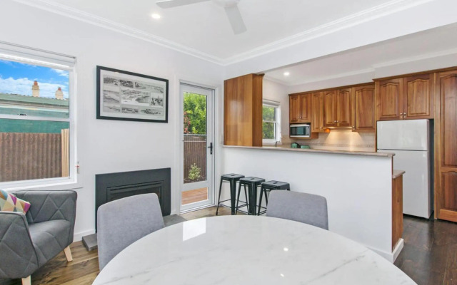 Fielding's Lair - the ultimate family retreat - House & Bungalow