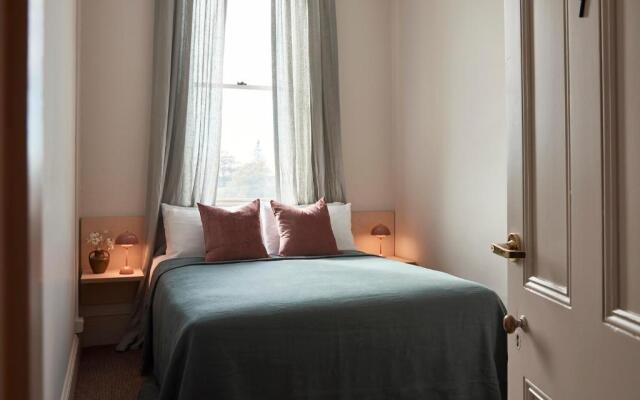 The Rooms Milton