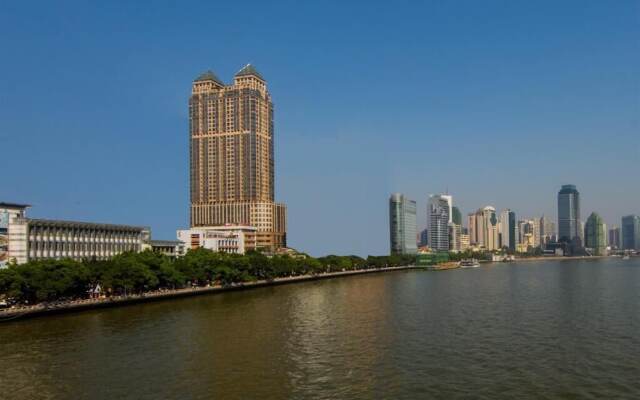 Royal River Apartment