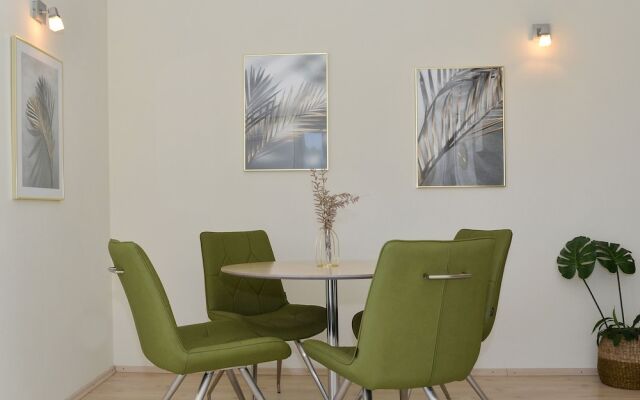 Mar deLuxe Apartments