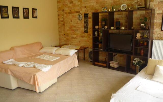 Villa Stylianos - Hostel