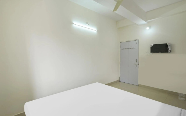 OYO 85156 Prateek A1 Residency