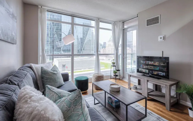 The Yonge Boutique Suites