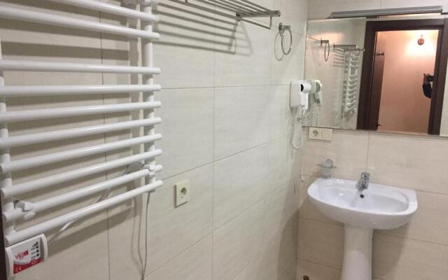 Orbi Plaza David Apt.