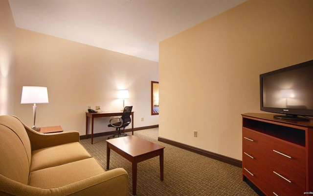 Best Western Pioneer Plaza