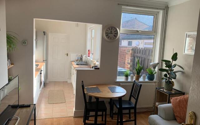 Residential 2 bed house near Lincoln city centre