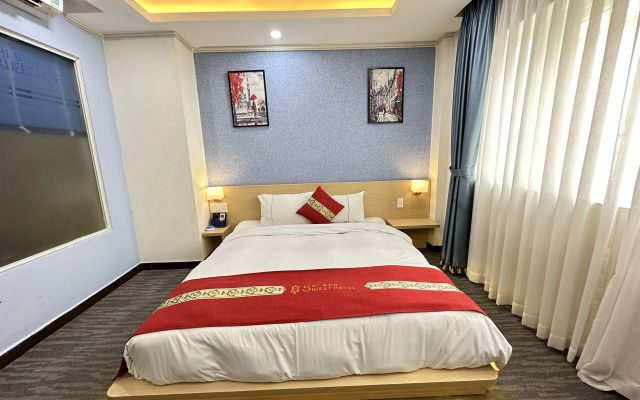 SPOT ON 91616 Kharisma Guest House