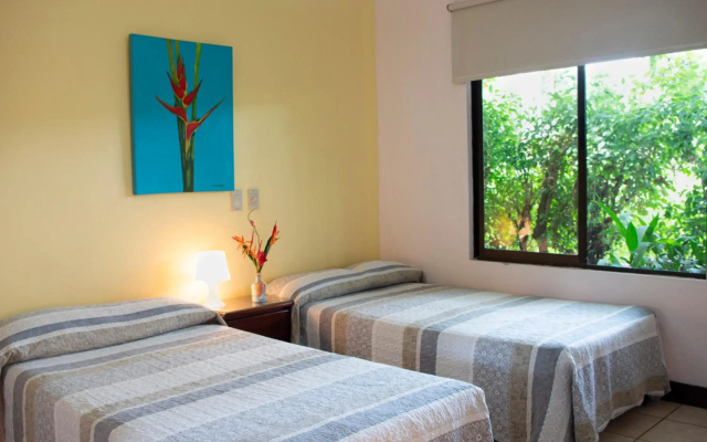 Apartments-Villas Playa Potrero 1