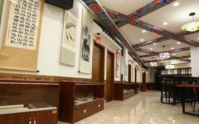 International Fairy View Hostel - Airport
