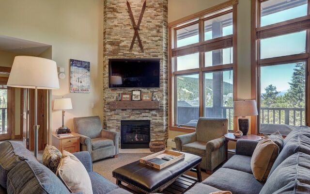 8890 The Springs by RedAwning