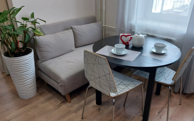 Apartmens PTS (Apartmens PTS) on Astrakhan Avenue 2