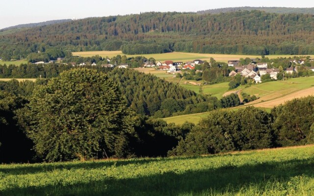 Beautiful Home in Thalfang With 2 Bedrooms and Wifi