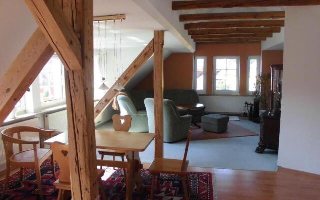 Gemuetliche-Herberge-unterm-Dach