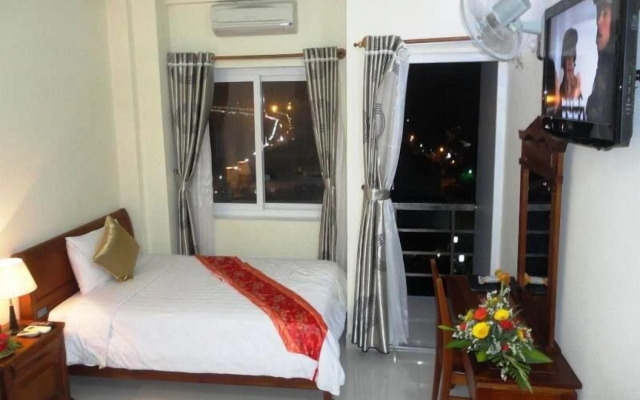 Hoang Yen Canary Hotel