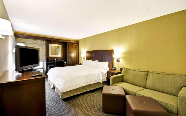 Hampton Inn Kansas City-Airport