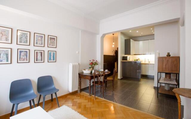 Acropolis Now! 2BR in central Athens