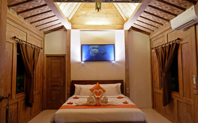 Blue Harbor Beachfront Villas & Resto