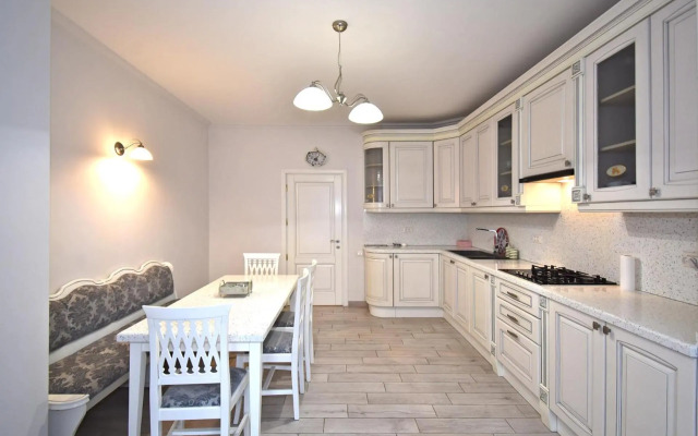 Aram Street, 2 bedrooms Beautiful, Modern apartment DI723