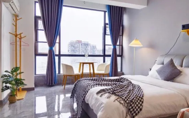 Hong Liang Blue and White Porcelain (Sculpture Porcelain Factory Store) – Guest Rooms – Jingdezhen
