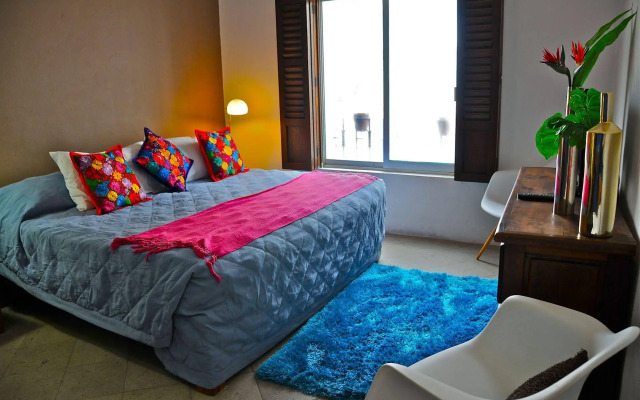 Villa Mercedes Petit Hotel