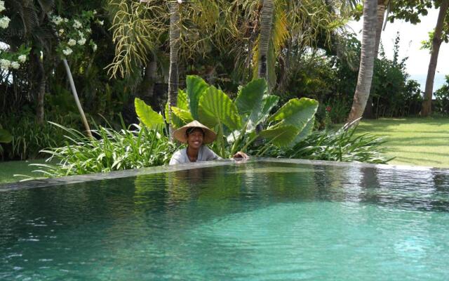 Villa Banjar Beach