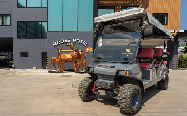 Moose Easy Hotel