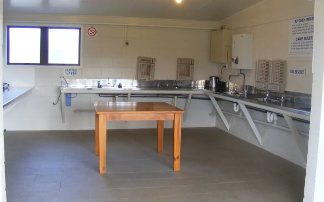 Harbourside Holiday Park