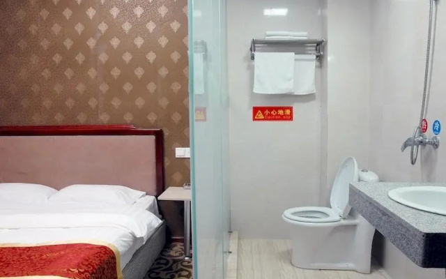 Yuanhongyuan Business Hotel(成都缘鸿源商务宾馆)