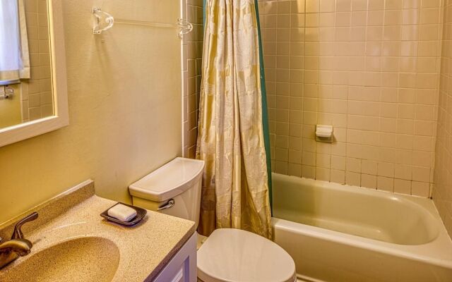 Oceanside - 4 Br Home