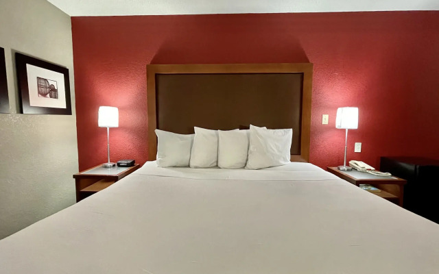FairBridge Inn & Suites Fort Wayne