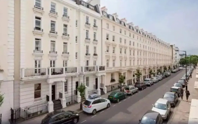 Gloucester St. Studios