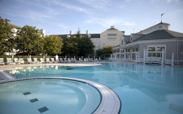 Disney Newport Bay Club