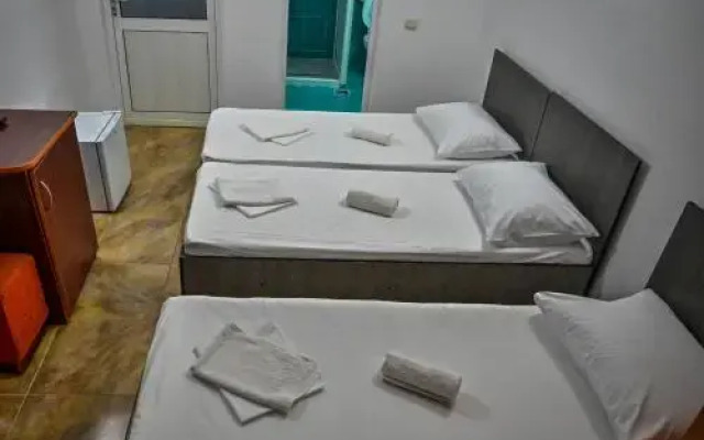 Hotel Eram Shiraz
