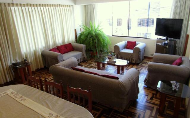 Full Suites