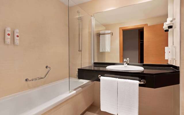 Ramada by Wyndham Valencia Almussafes