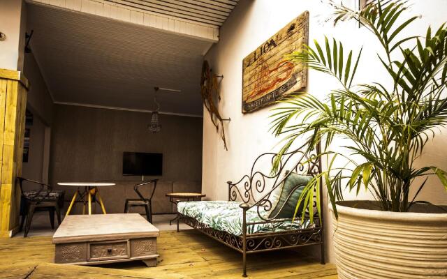 The Russel Guesthouse