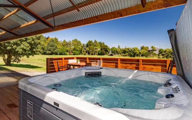 The Station - Ohakune Holiday Home