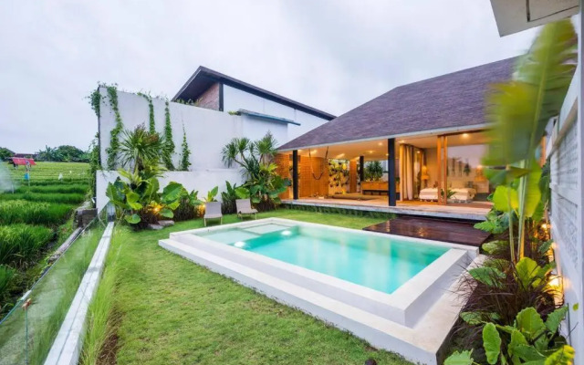 Romantic - Stylish - High End 1Br Villa