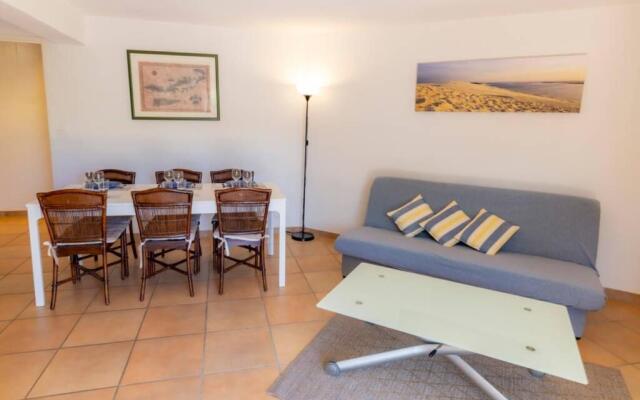 Forest flat / Terrasse-spa-bbq-10min à pieds de la plage