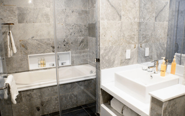 Star City Riverside Hotel by Haviland