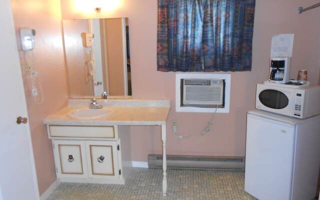 Aquarius Motel