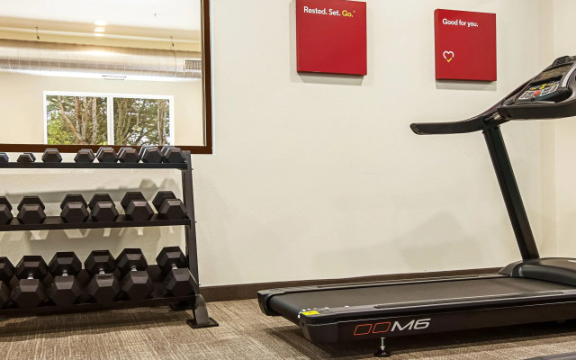 Comfort Suites Wooster near University Campus