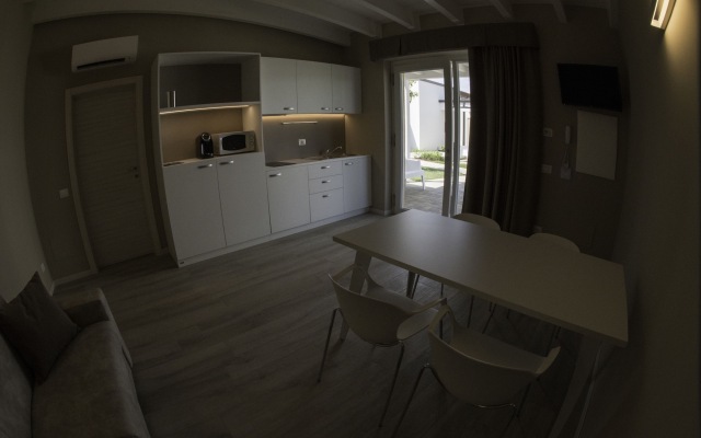 Aurora ApartHotel