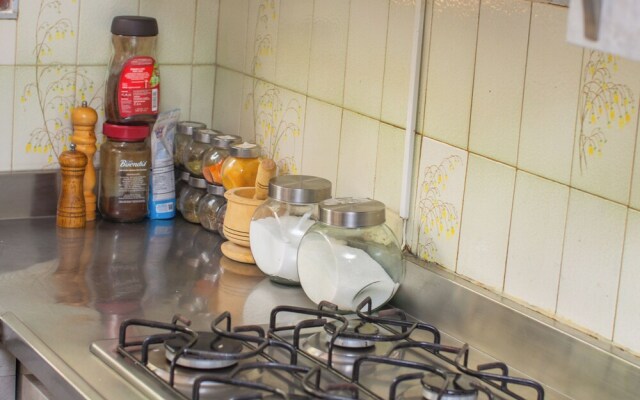 Blue Coast Hostal - Hostel