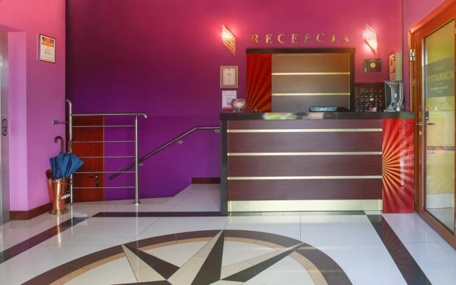 Hotel Vinci Airport