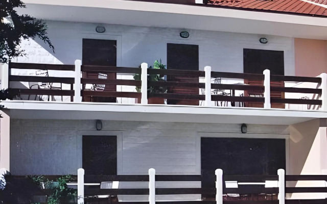 Hoste/Apartmani Villa Kiki Bol