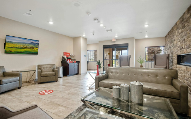Cobblestone Hotel & Suites - Austin