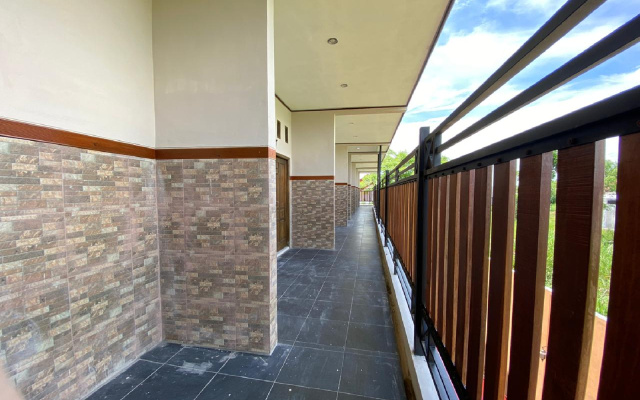 RedDoorz near Mojokerto Train Station