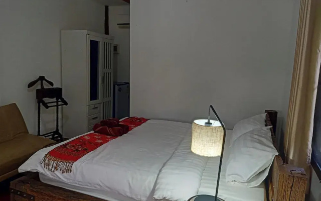 The Forest Hill Cafe & Homestay